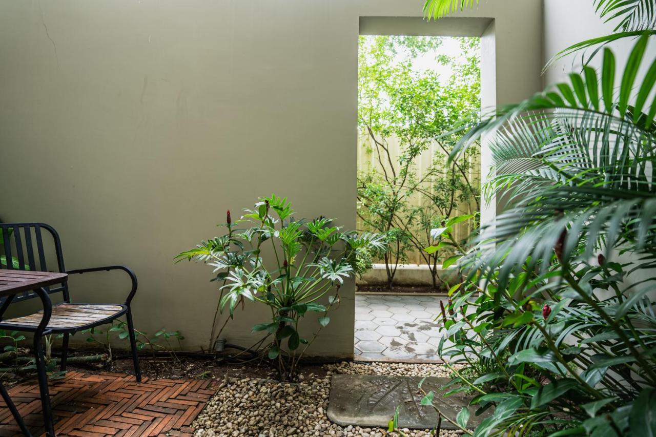 Makk Hotel Kampot Exterior photo