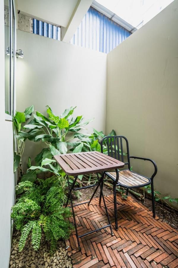Makk Hotel Kampot Exterior photo