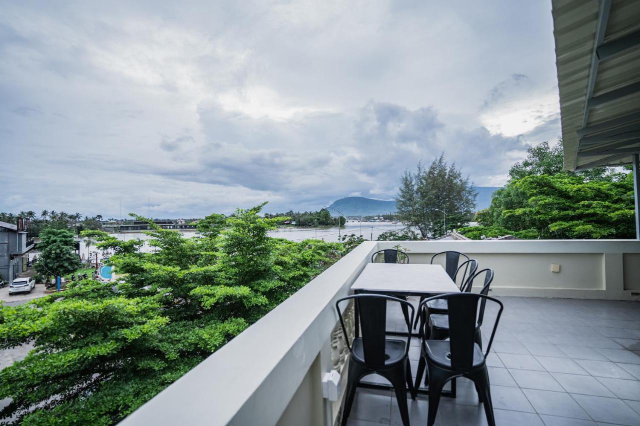 Makk Hotel Kampot Exterior photo
