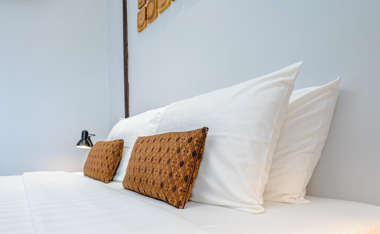 Makk Hotel Kampot Exterior photo